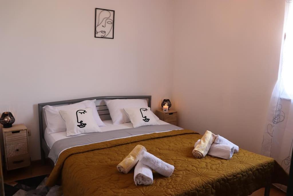 Apartments Kikaso - Near Mall Of Split, Free Parking מראה חיצוני תמונה