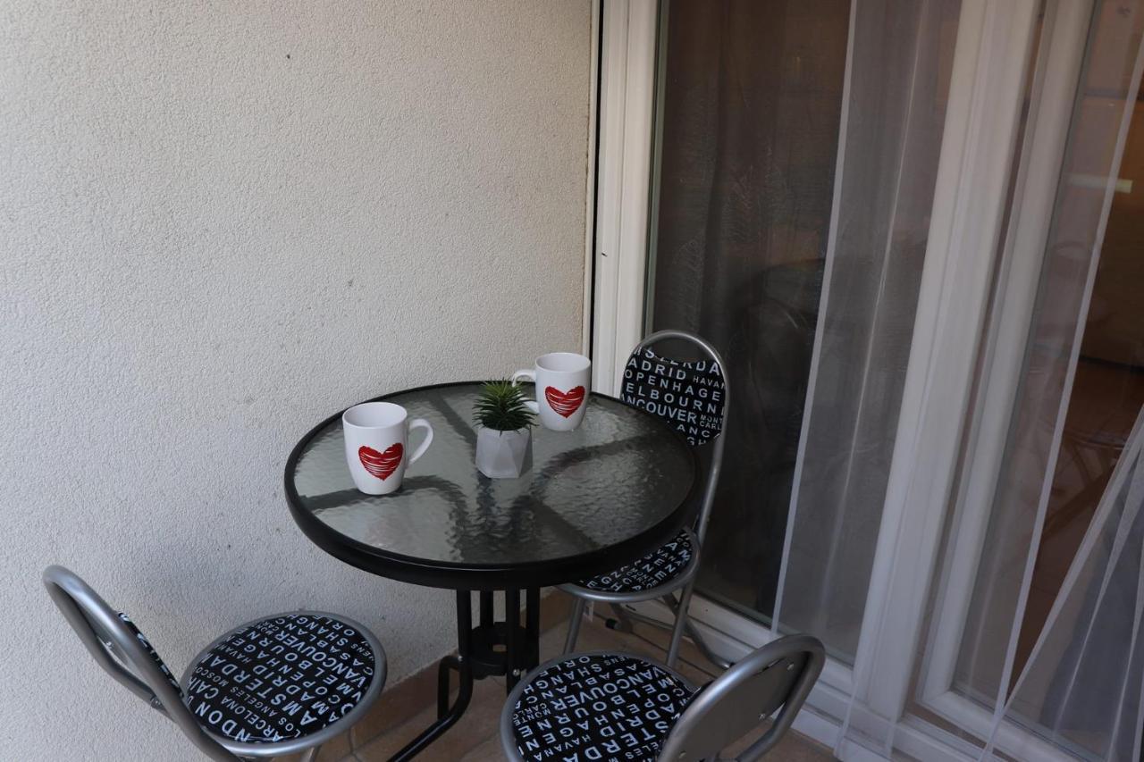 Apartments Kikaso - Near Mall Of Split, Free Parking מראה חיצוני תמונה